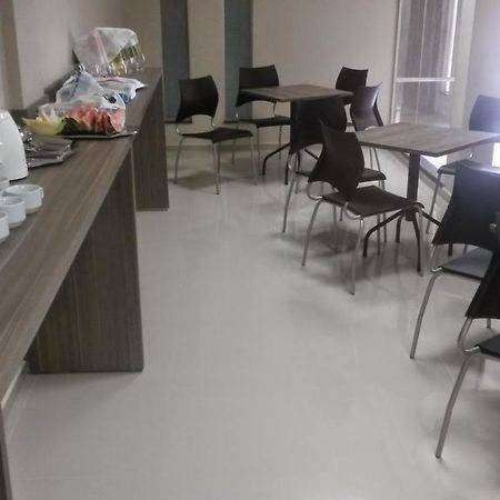 Topazio Park Hotel Afranio Екстер'єр фото