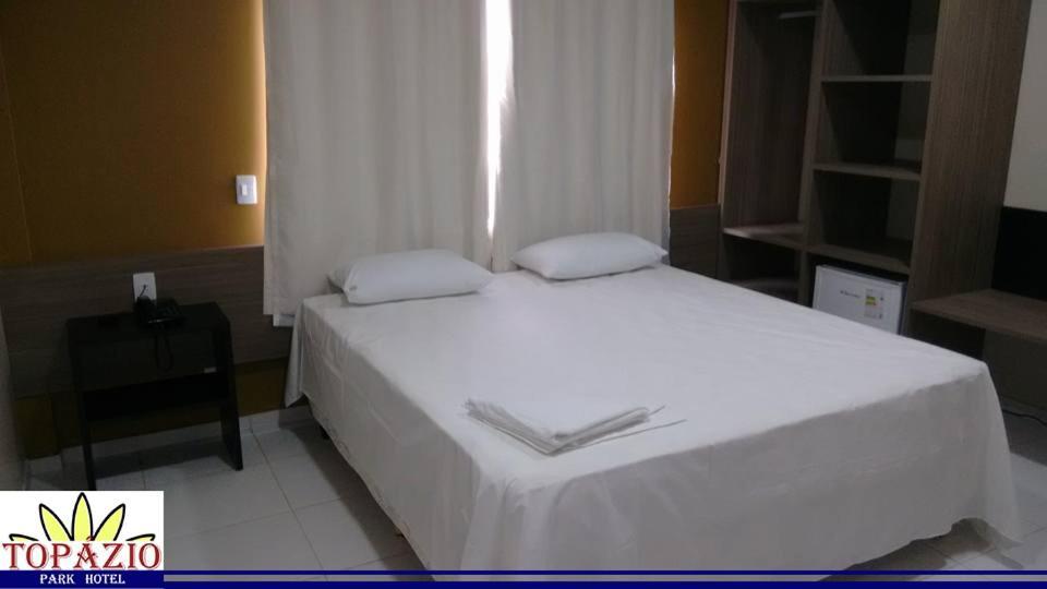Topazio Park Hotel Afranio Екстер'єр фото